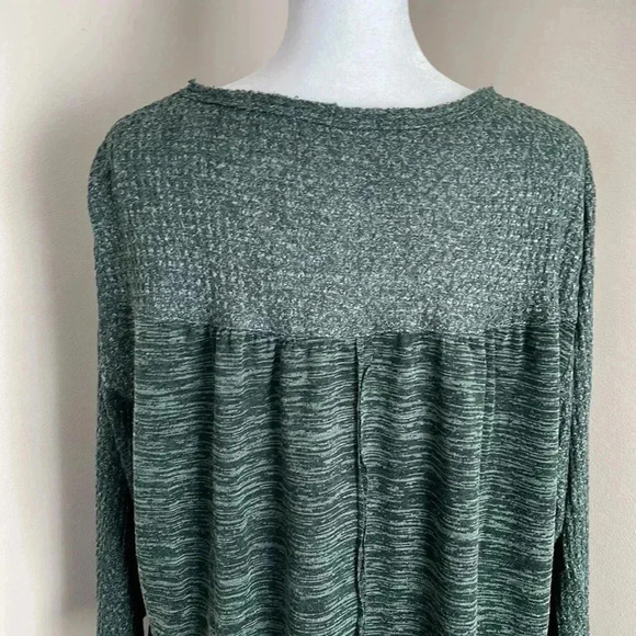 Notations Woman Long Sleeve Top - Picture 10 of 16